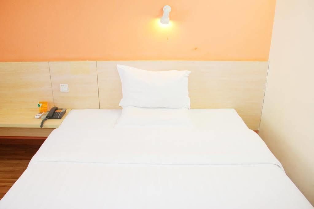 7Days Inn Beijing Liujiayao Station Kültér fotó